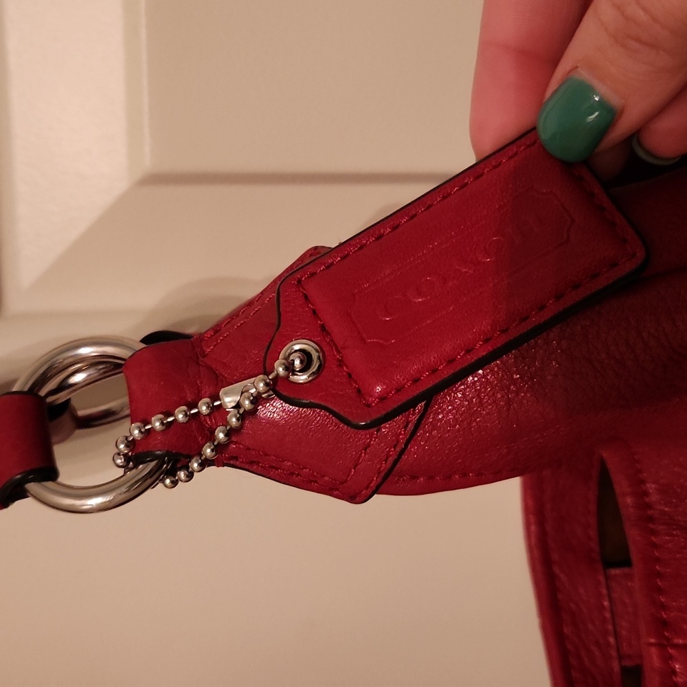 Purse - Picture 4 of 14